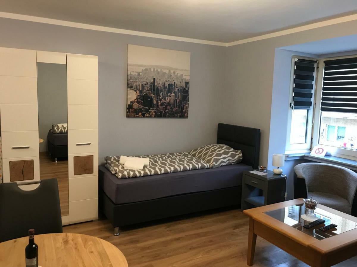 Apartment Maximilians Düsseldorf Buitenkant foto